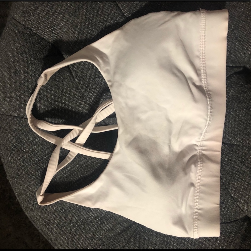 Lululemon size 4 white bra